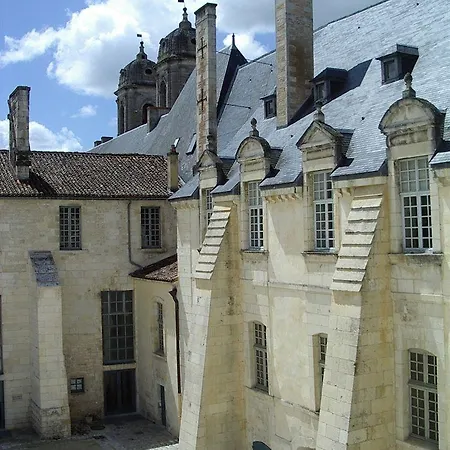 Abbaye Royale Hotel Saint-Jean-dʼAngély