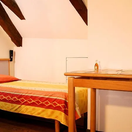Hotel Abbaye Royale *