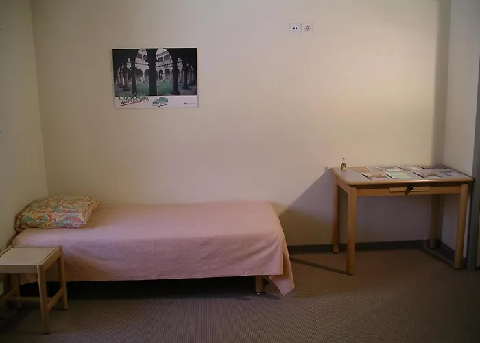 Hotel Abbaye Royale Saint-Jean-d'Angely